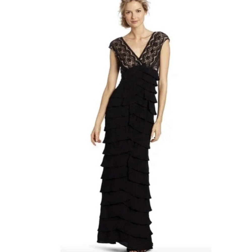 ADRIANNA PAPELL Black Nude Lace Shutter Pleat Ruffle V-Neck Maxi Gown Dress 10